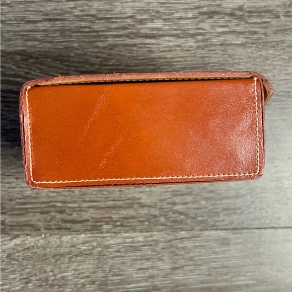 Vintage CUE Grooming Set - Mid Century Top Grain Cowhide Case w/ Tortoise Shell - Picture 3 of 11